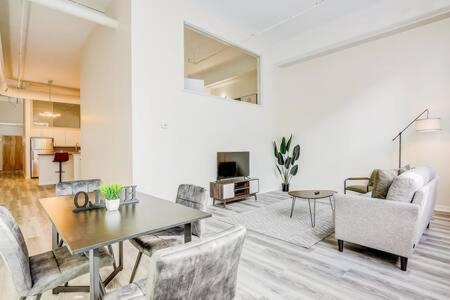 Cozysuites - 2Br With Direct Skybridge Access #1 Indianapolis Eksteriør billede
